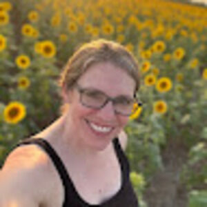 Meet your Posher, Elisa